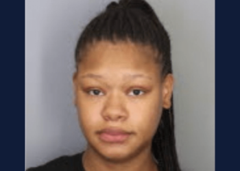 Tennessee woman charged with setting fire to bed occupied by ex-boyfriend, his girlfriend and baby – Law Officer
